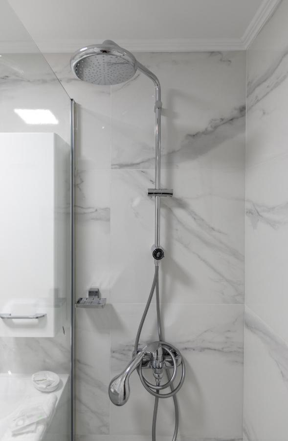 Imedio Azure Aviatiei Apartament Bucureşti